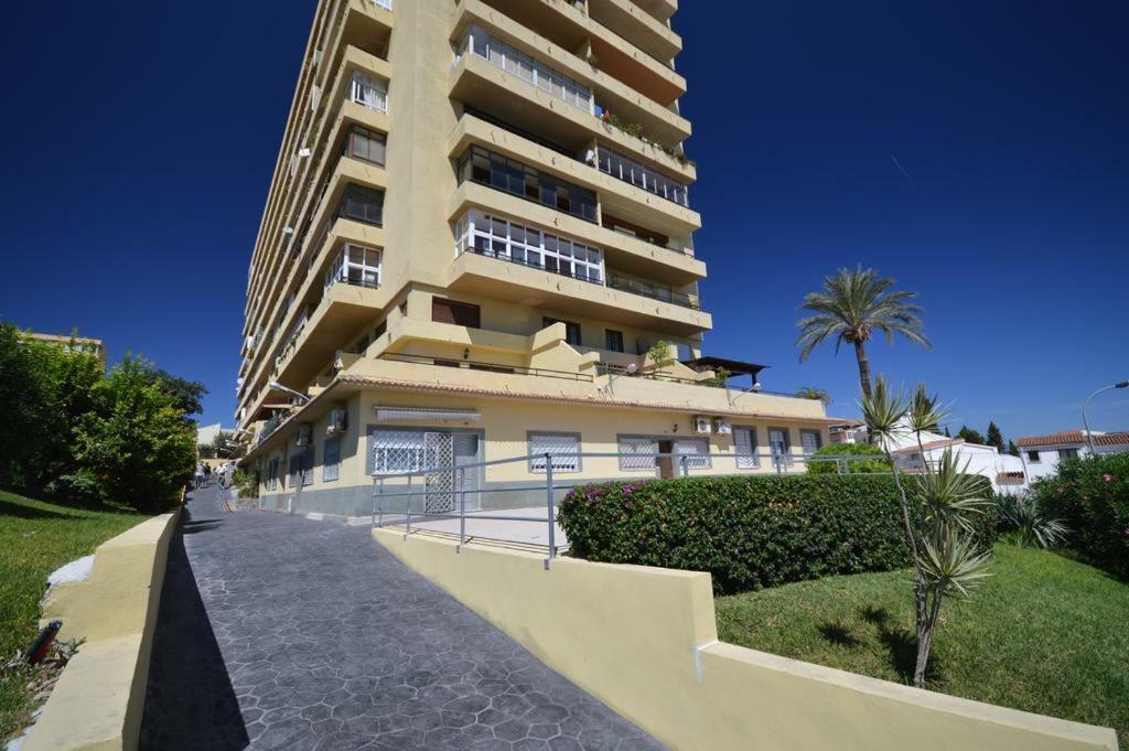 Location Torremolinos Exterior photo